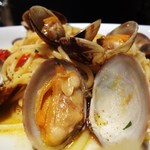 FILO - 大粒あさりとプチトマトのボンゴレビアンコ