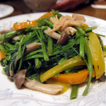 民生 - 空芯菜炒め