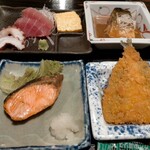 魚や  - 魚ずくし定食1000円