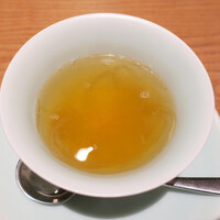京 静華 - 