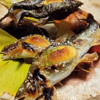 比良山荘 - 子持ち鮎の塩焼き