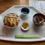 ココ・カピウ - むらさき・ほたて丼