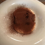 ボッテゴン - ドルチェはさっぱりとしたティラミス