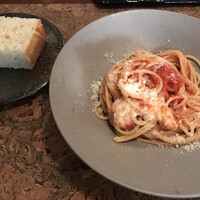 ボッテゴン - フォッカッチャも、もちもちで美味しい。