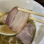 麺処 ふか瀬 - 吊るし焼きチャーシュー