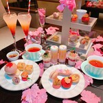 LOBBY LOUNGE - Pink Afternoon Tea
                         〜Pink leaves〜
                        