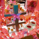 LOBBY LOUNGE - Pink Afternoon Tea
                         〜Pink leaves〜
                        