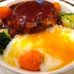 ＴＨＥ ＯＲＣＨＡＲＤ - ['09/05]デミグラスソース煮込ハンバーグ（黄身を割ったところ）