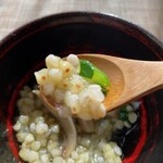 石臼挽き蕎麦香房 山の実 - 蕎麦の実のお粥