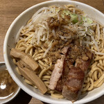 キラメキノトリ - 極太系まぜそば〝小麦のチカラ〟（５００ｇ）（ニンニク有り、背脂増し）