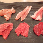 焼肉ホルモン酒場 けんちゃん - 2021年の｢牛・豚・鶏が愉しめるコース｣牛肉・豚肉・鶏肉盛合せ6種