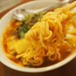 Magari Ramen - 麺アップ