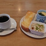 喫茶たんぽぽ - ホットコーヒー（モーニングサービス付き）350円