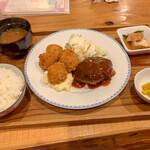 Ihachi no Meshi-Ya - 帆立フライとハンバーグ定食