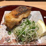 おみ乃 - ひざまわり