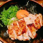 CHIKICHIKI - 鶏丼