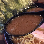 神田ラーメン わいず - スープリフト