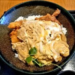 さかぐら - かつ丼セット(ロース・ヒレ・海老)  1,628円