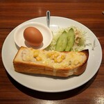 みやび珈琲店 - ④ とろとろチーズのツナトースト  ＋250円