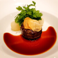 ラ・グランターブル ドゥ キタムラ - 北海道産牛フィレのポワレ
                    
