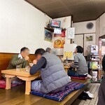 中華料理ひろし - 店内雰囲気