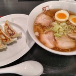 喜多方ラーメン 坂内 - 