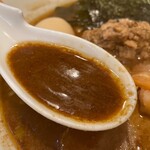 麺屋 優創 - スープ