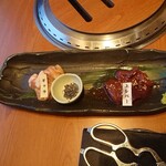 Yakinikuyamato - ⑥塩レバー山葵、ギャラ塩昆布焼き