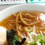 まごころラーメン 寳龍 - メンマはこんな感じ