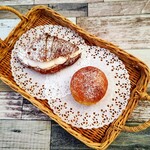 Patisserie Ravi,e relier - 