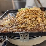 焼肉ホルモン笠島 - 〆の焼きそば1