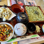 和食レストランとんでん - 抹茶そばと選べるミニ丼　うなぎ丼セット