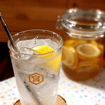カフヱのちオンガク室 - 自家製シロップ　レモンのちサワー
