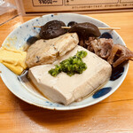 おでん庄助 - 大根、天ぷら、のやき、春菊