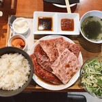 TORERO SHIMOKITAZAWA - 「本日の特選定食」（税抜１６８０円）