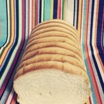 ビーエイチオーフェリスタス - 長くて丸いパン ハーフ