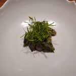 ル クーリュズ - 蛸、四角豆となた豆、蛸の内臓のソース