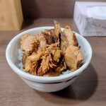 煮干し中華そば 山形屋 - 限定男の肉飯はボリューム満点