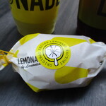 レモネード バイ レモニカ - レモンケーキのパッケージ
