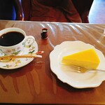 喫茶シントン - 本日のケーキセット(マンダリンムース)