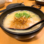 Yakitori Torizou - 焼き鳥屋らしい、鶏白湯。スッキリとしたスープであと引く旨さ。
