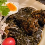 カレー食堂 リトルスパイス - ブラックカレーのアップ