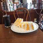 メルヘン - タマゴサンドとアイスコーヒー