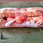 キキダウンステアーズベーカリー - 