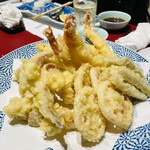 割烹よし田 - 天ぷら盛り合わせ