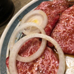 焼肉 手打ちそば 栄養亭 - 霜降りロース