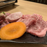 Yakiniku Hikaru - 