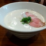 麺～leads～なかの - TORI白湯らーめん(醤油) 税込880円