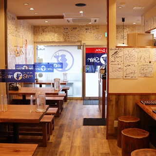 博多らーめん ShinShin_2