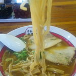 Suwaki Kouraku Chuukasoba - 麺 持上げ